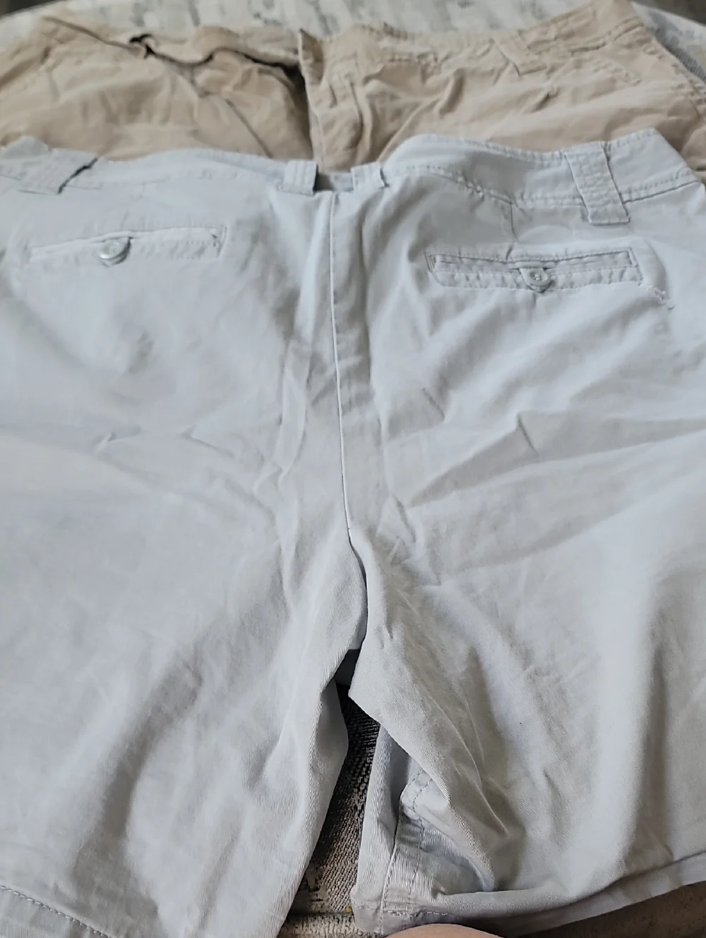 2 SHORTS - Picture 3 of 7